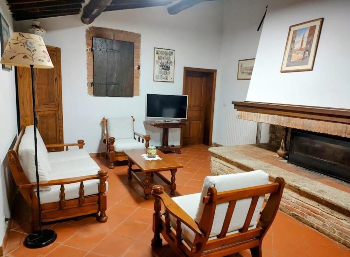 Il Giardino Del Chianti Apartment Siena Bagian luar foto